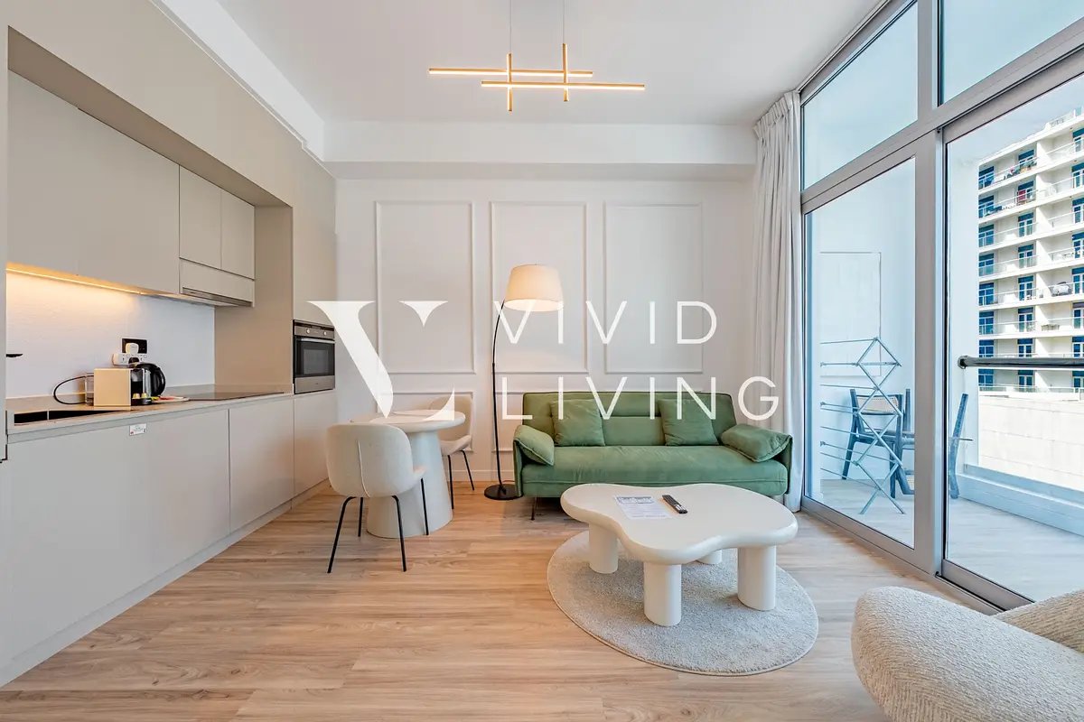studio freehold apartment in Dubai Marina — photo 1 of 5