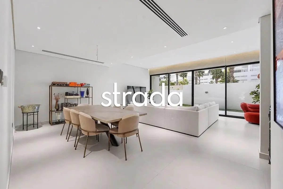 3-bedroom freehold villa in DAMAC Hills — photo 3 of 5