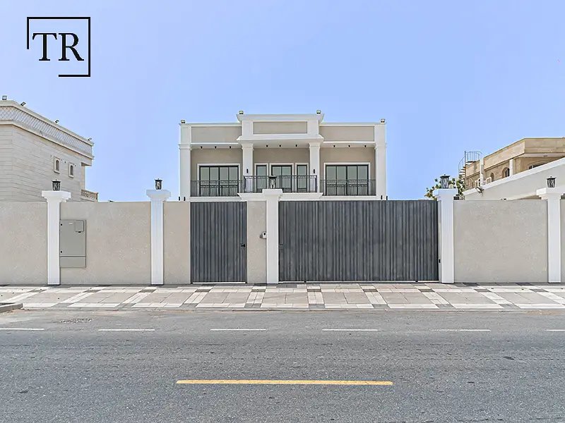 6-bedroom freehold villa in Al Barsha — photo 3 of 5
