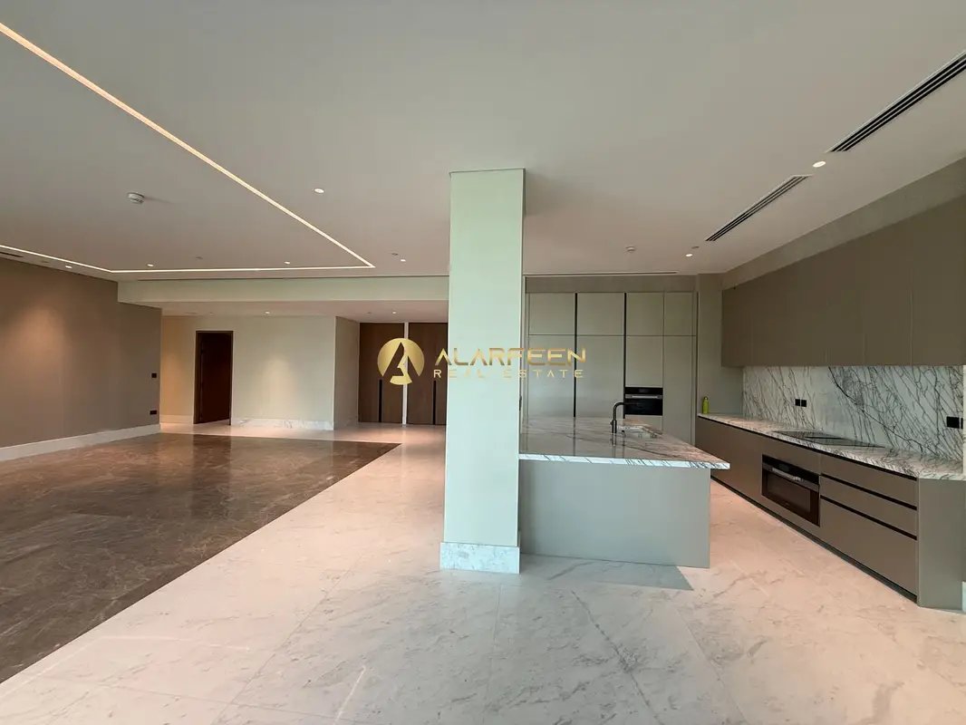 3-bedroom freehold apartment in Palm Jumeirah — photo 3 of 5