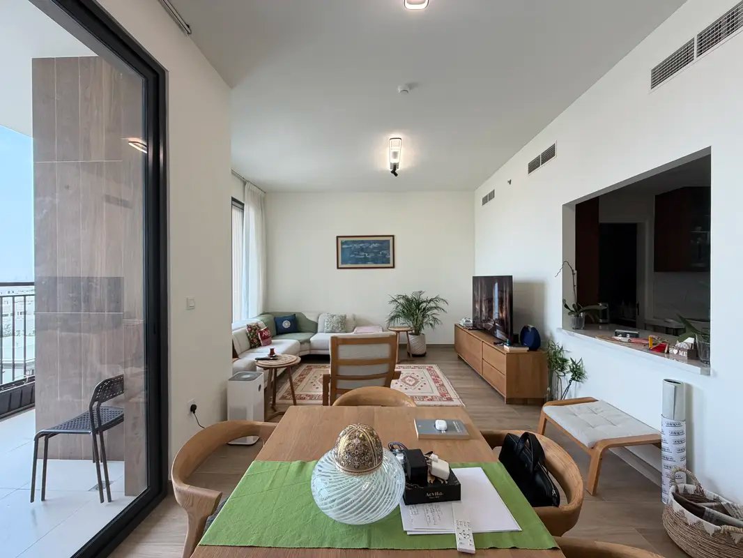 3-bedroom freehold apartment in Town Square — photo 5 of 5