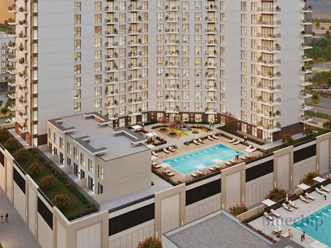 1-bedroom freehold apartment in Town Square — photo 3 of 5
