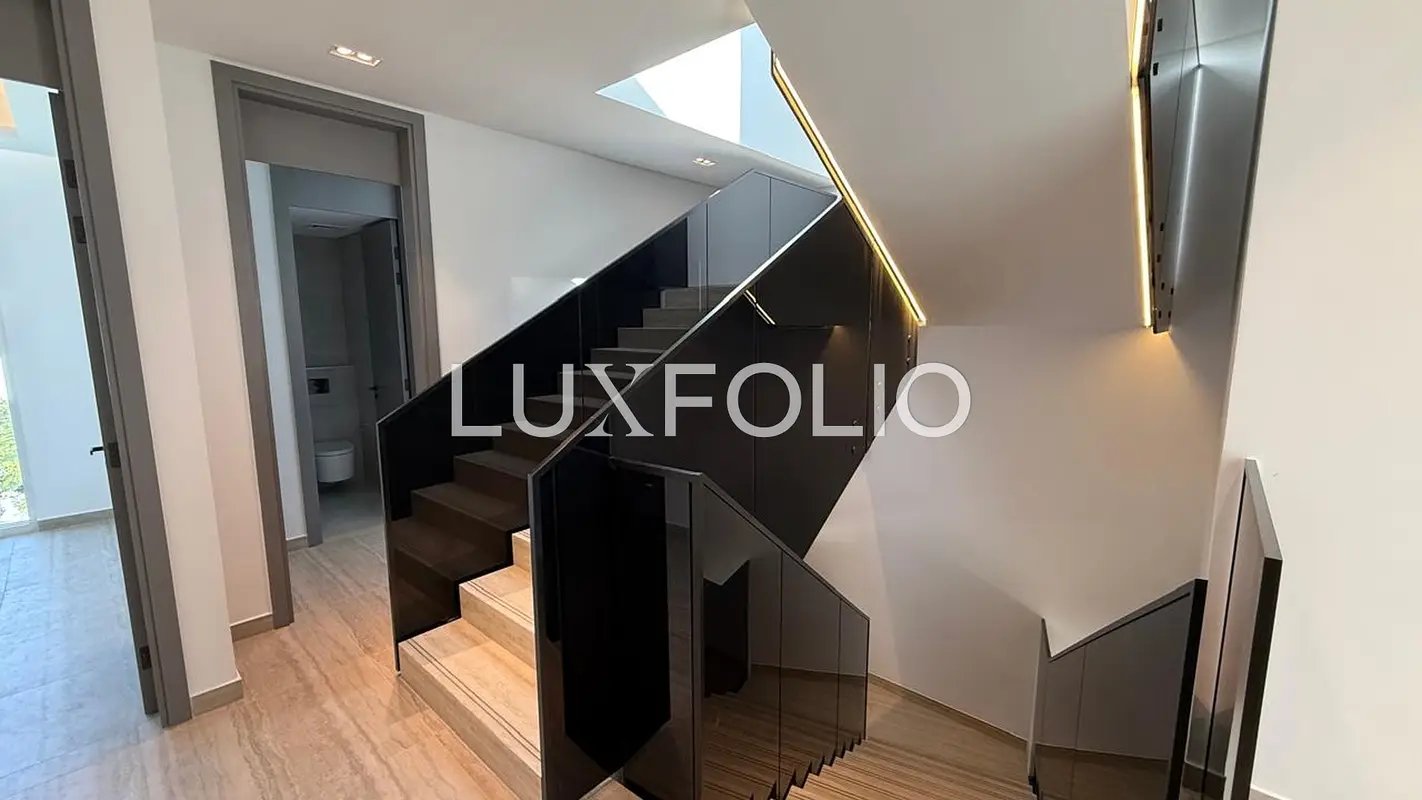 4-bedroom freehold villa in Al Barari — photo 5 of 5