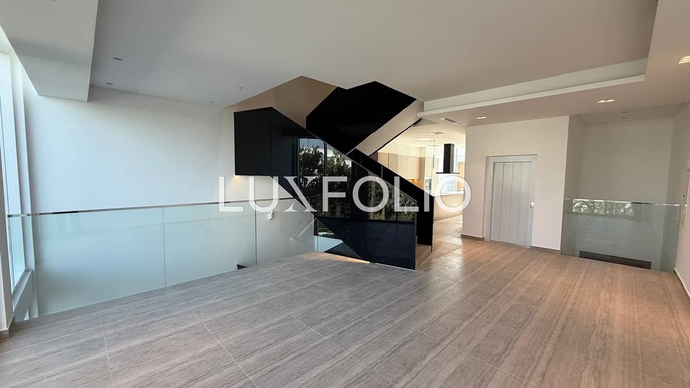 4-bedroom freehold villa in Al Barari — photo 2 of 5