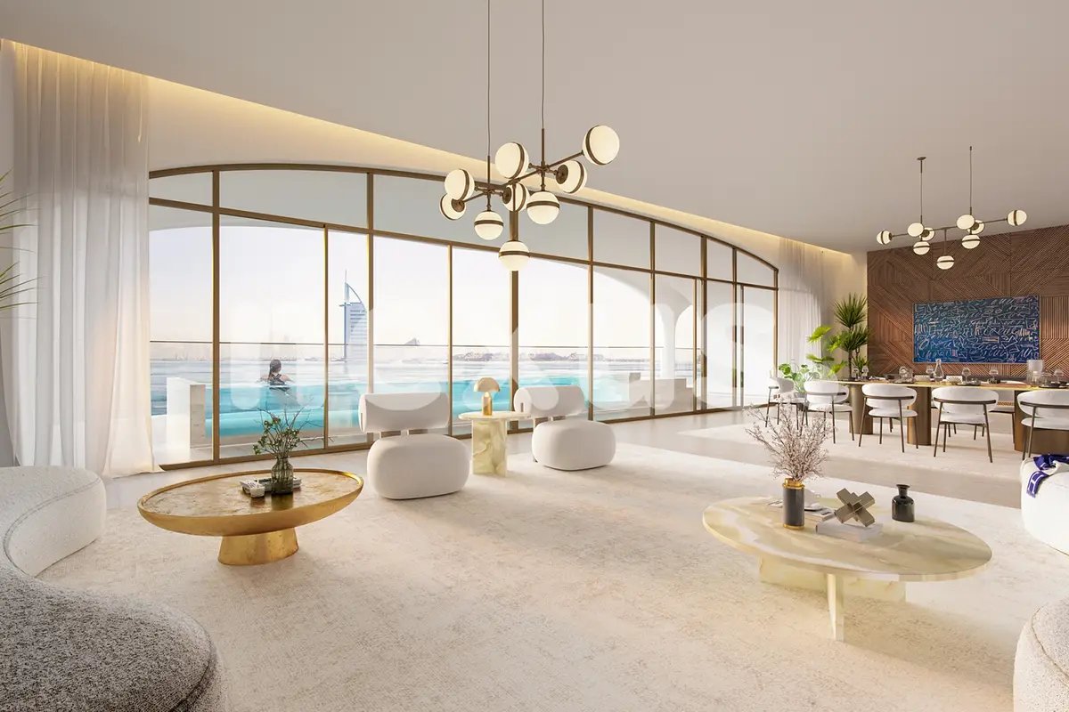 4-bedroom freehold apartment in Palm Jumeirah — photo 1 of 5
