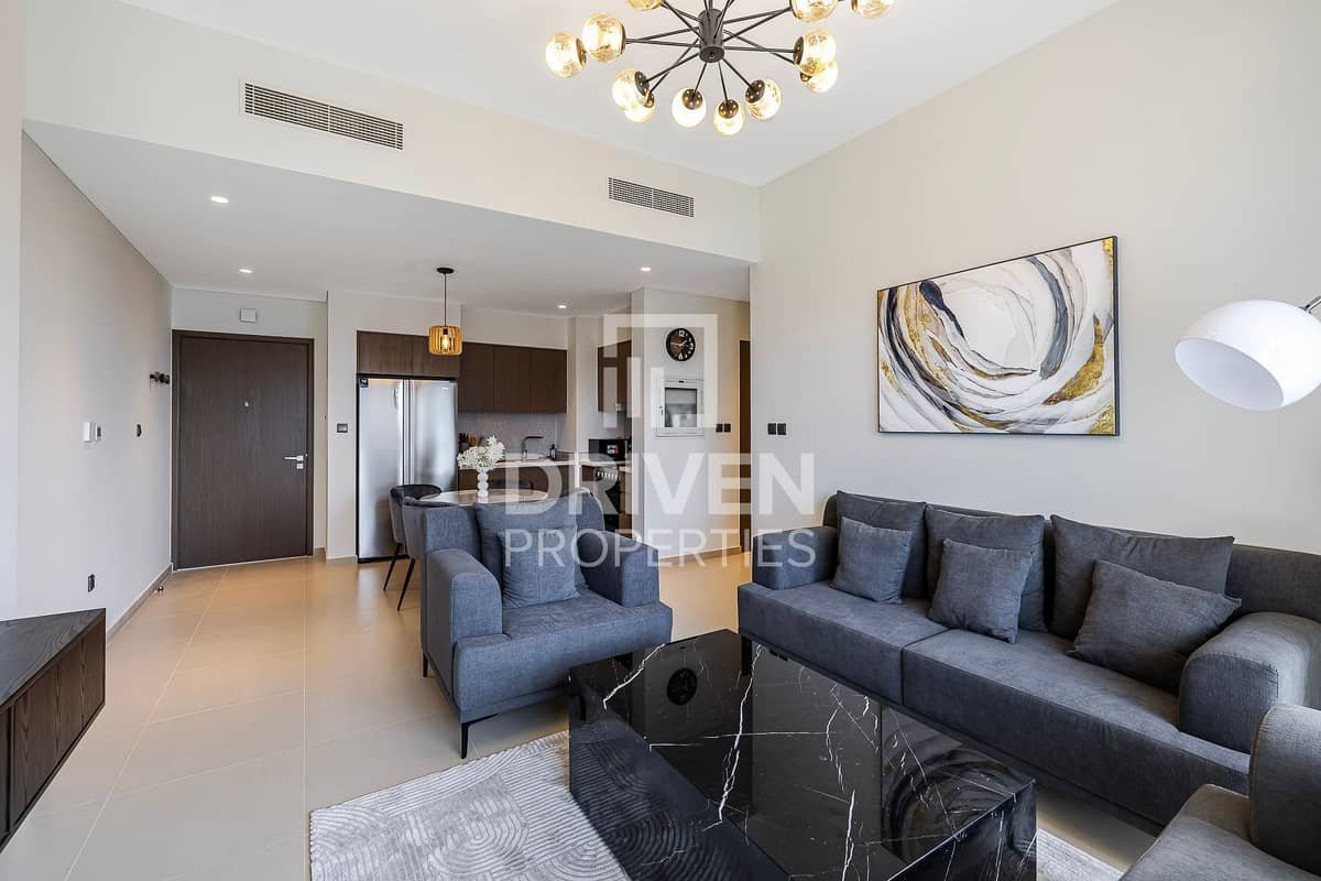 2-bedroom freehold apartment in Downtown Dubai — photo 1 of 4