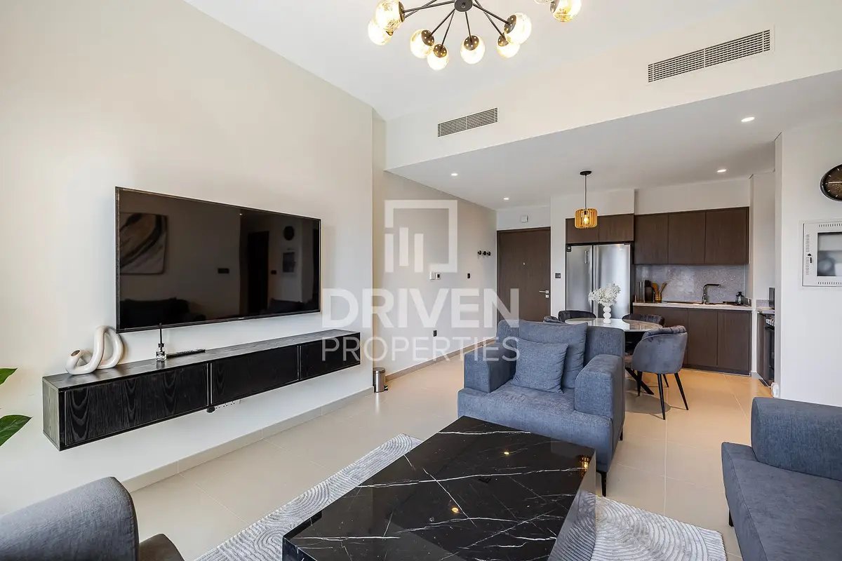 2-bedroom freehold apartment in Downtown Dubai — photo 2 of 4