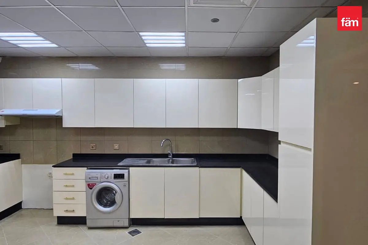 4-bedroom freehold apartment in Dubai Marina — photo 3 of 5