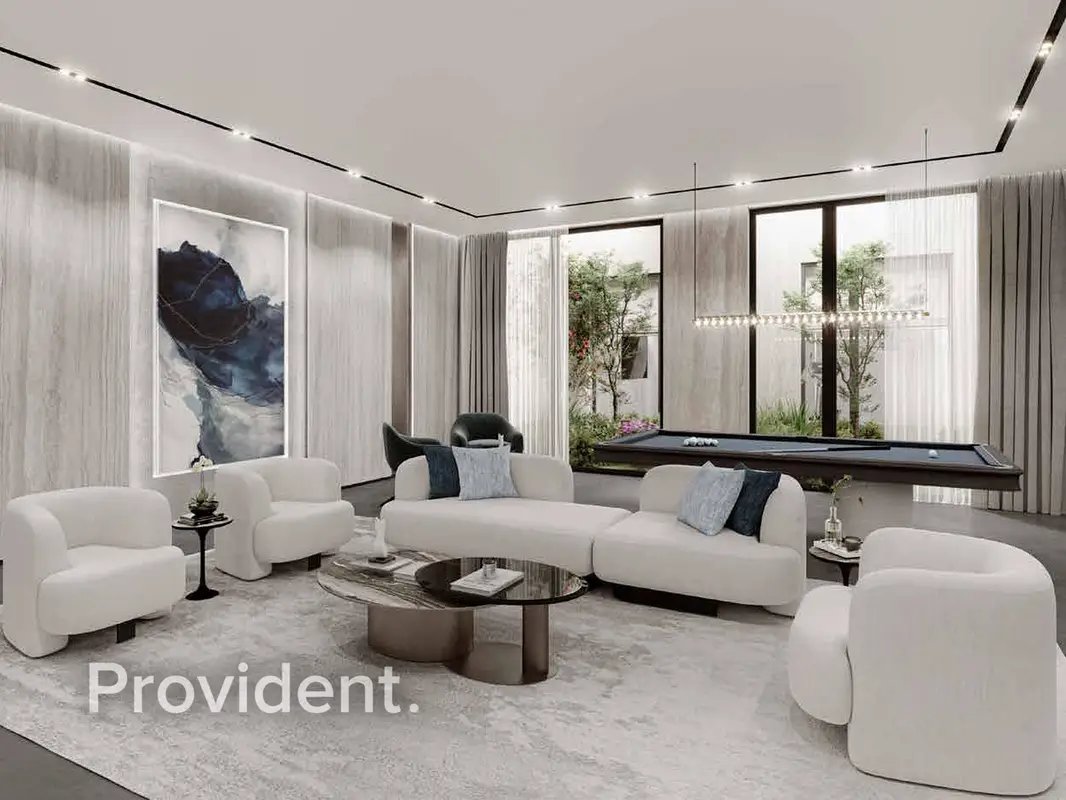 6-bedroom freehold villa in DAMAC Hills — photo 3 of 5