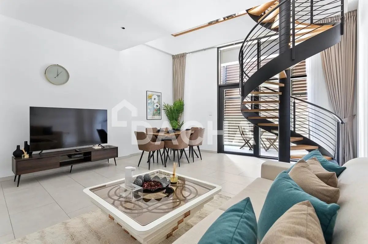 1-bedroom freehold apartment in Business Bay — photo 1 of 5