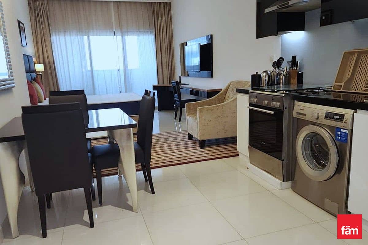 studio freehold apartment in Business Bay — photo 4 of 5