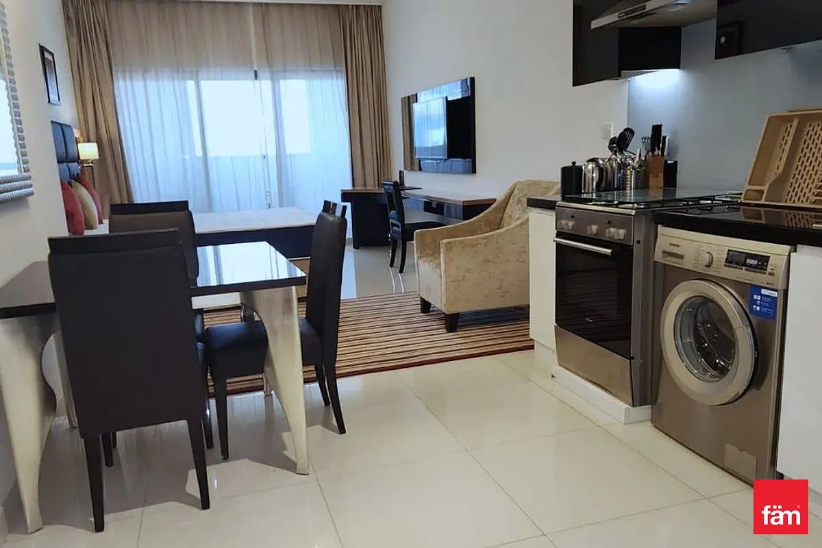 studio freehold apartment in Business Bay — photo 3 of 5
