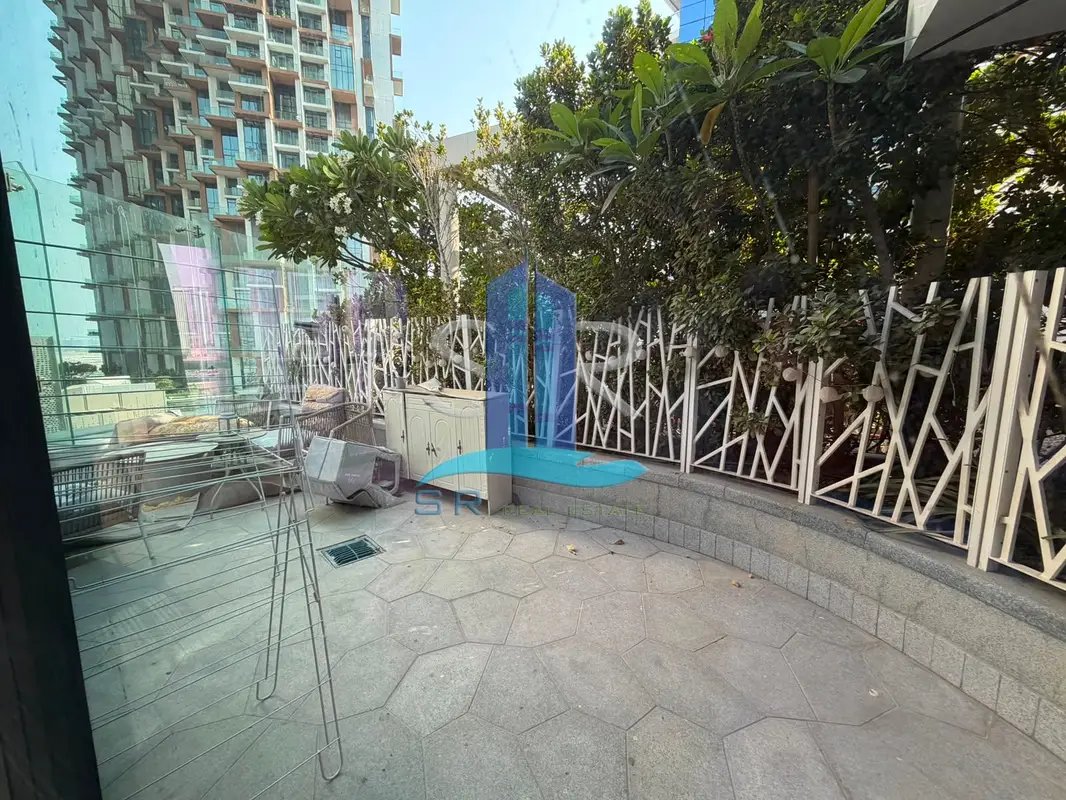 2-bedroom freehold apartment in Business Bay — photo 1 of 5