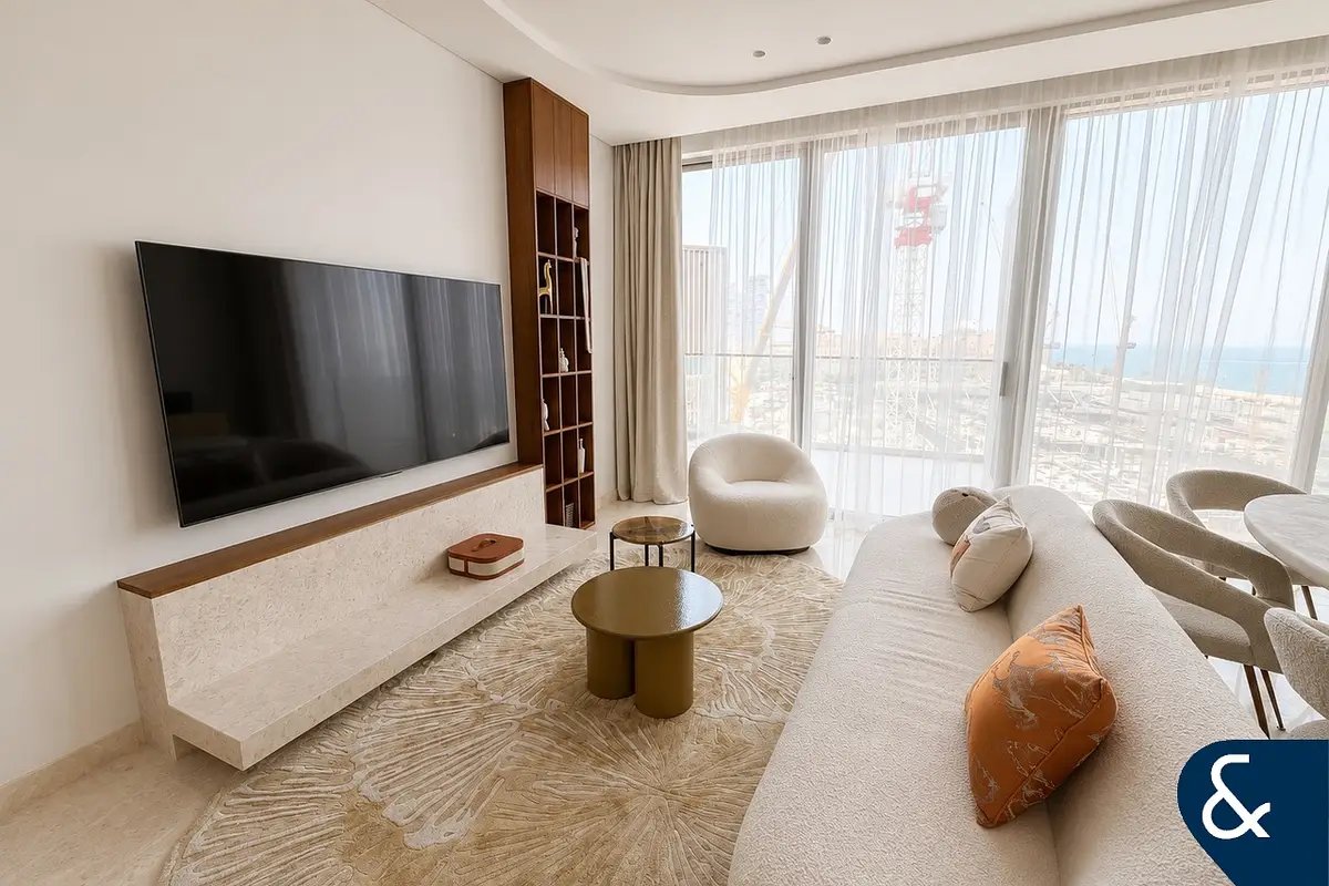 2-bedroom freehold apartment in Palm Jumeirah — photo 3 of 5