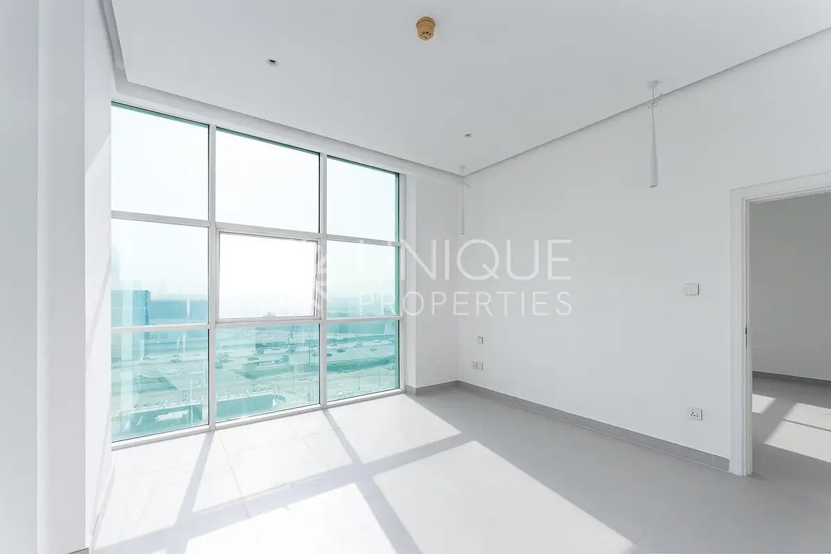 1-bedroom freehold apartment in Business Bay — photo 3 of 5