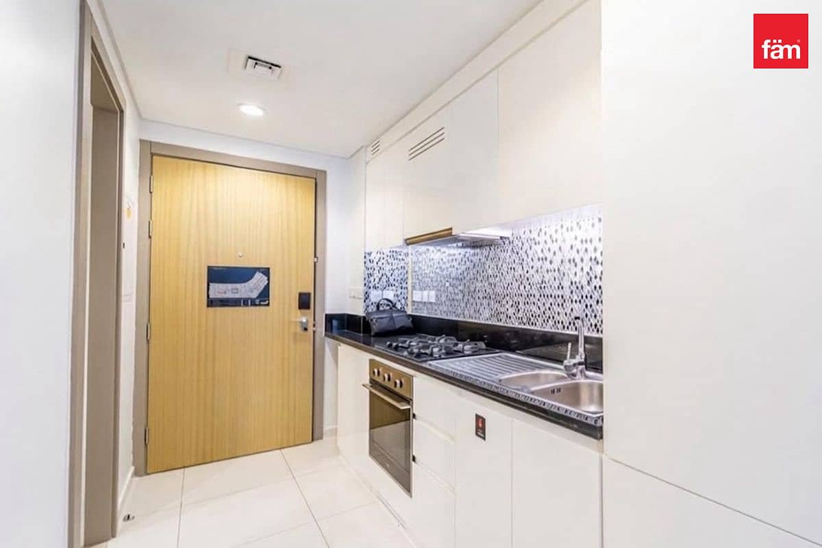 studio freehold apartment in Business Bay — photo 4 of 5