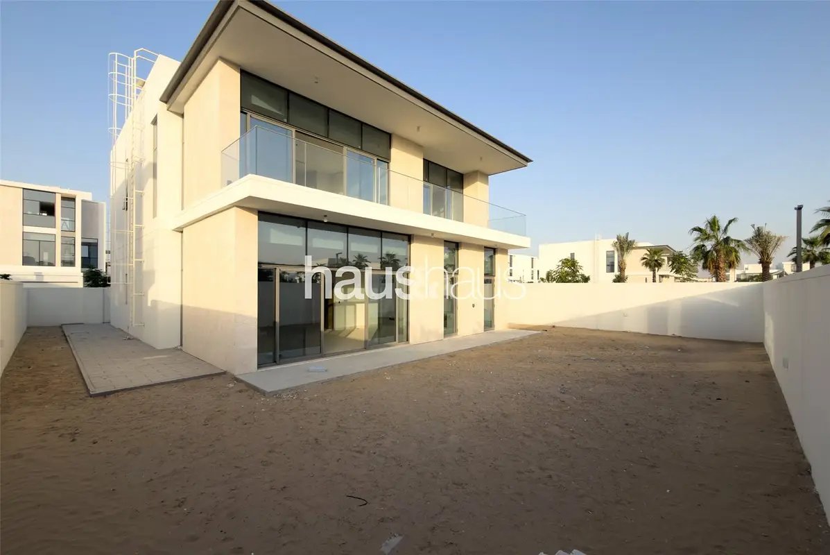 4-bedroom freehold villa in Mohammed Bin Rashid City (MBR City) — photo 3 of 5