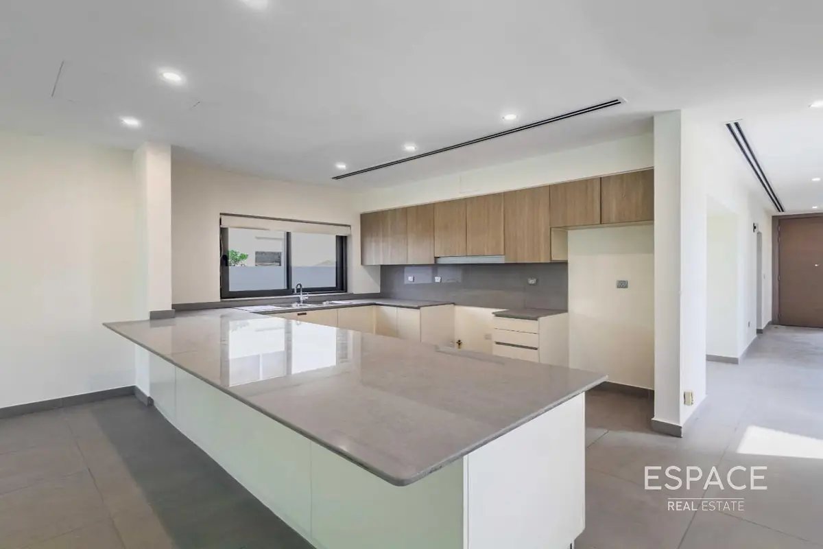 3-bedroom freehold villa in Dubai Hills Estate — photo 5 of 5