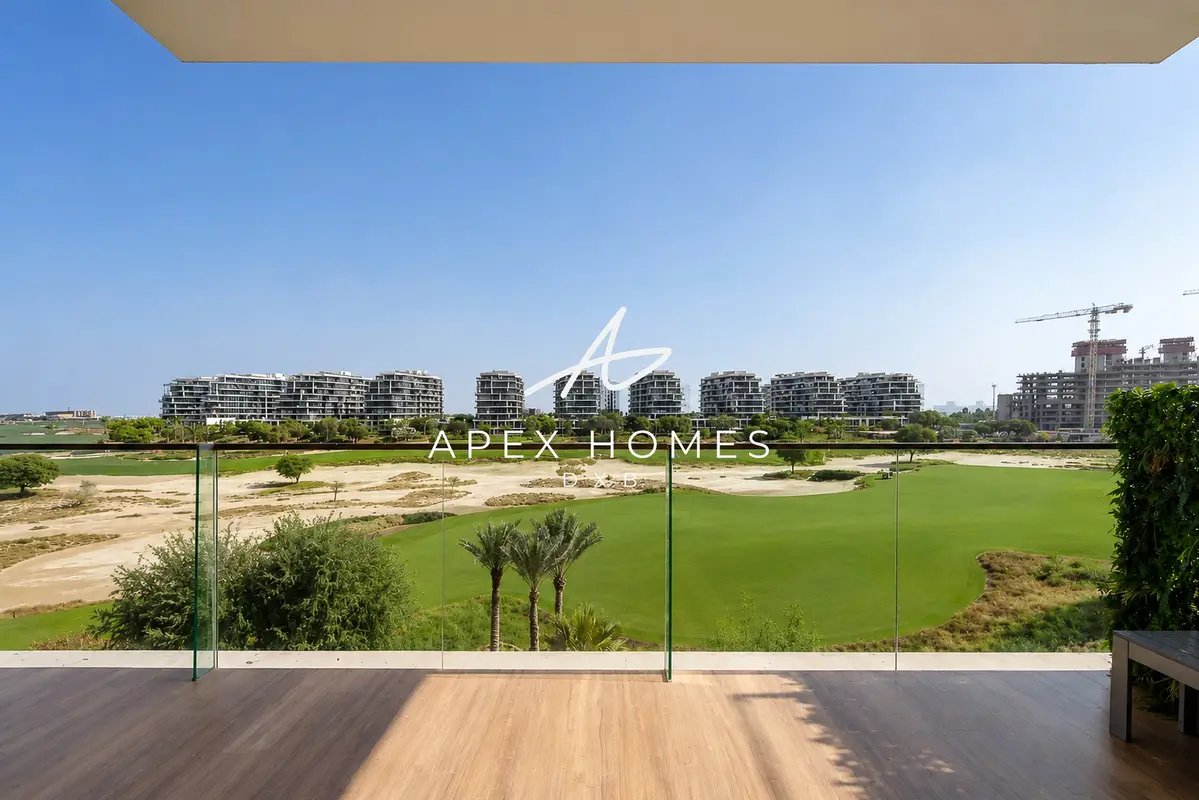3-bedroom freehold apartment in DAMAC Hills — photo 1 of 5