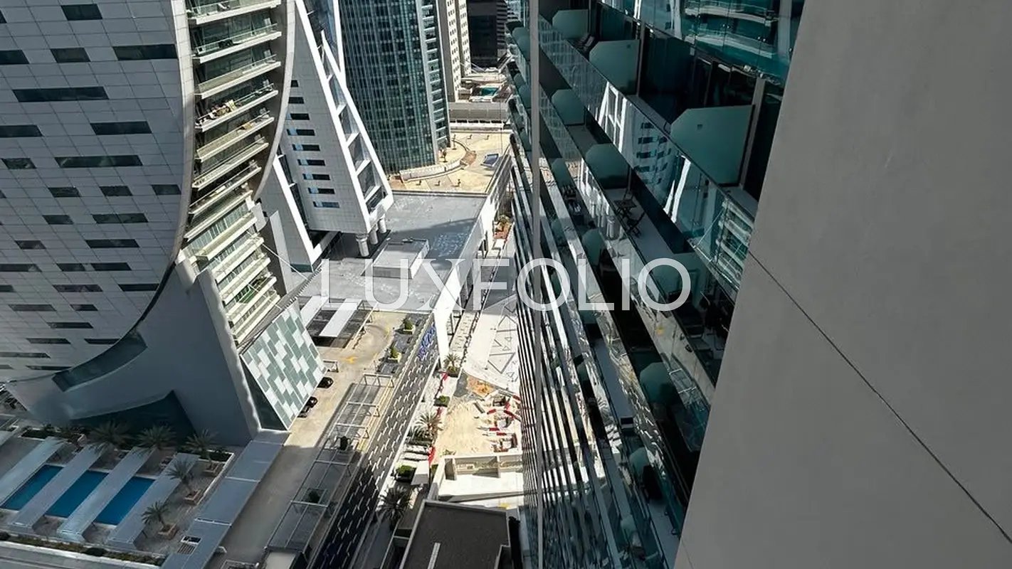 studio freehold apartment in Business Bay — photo 3 of 5