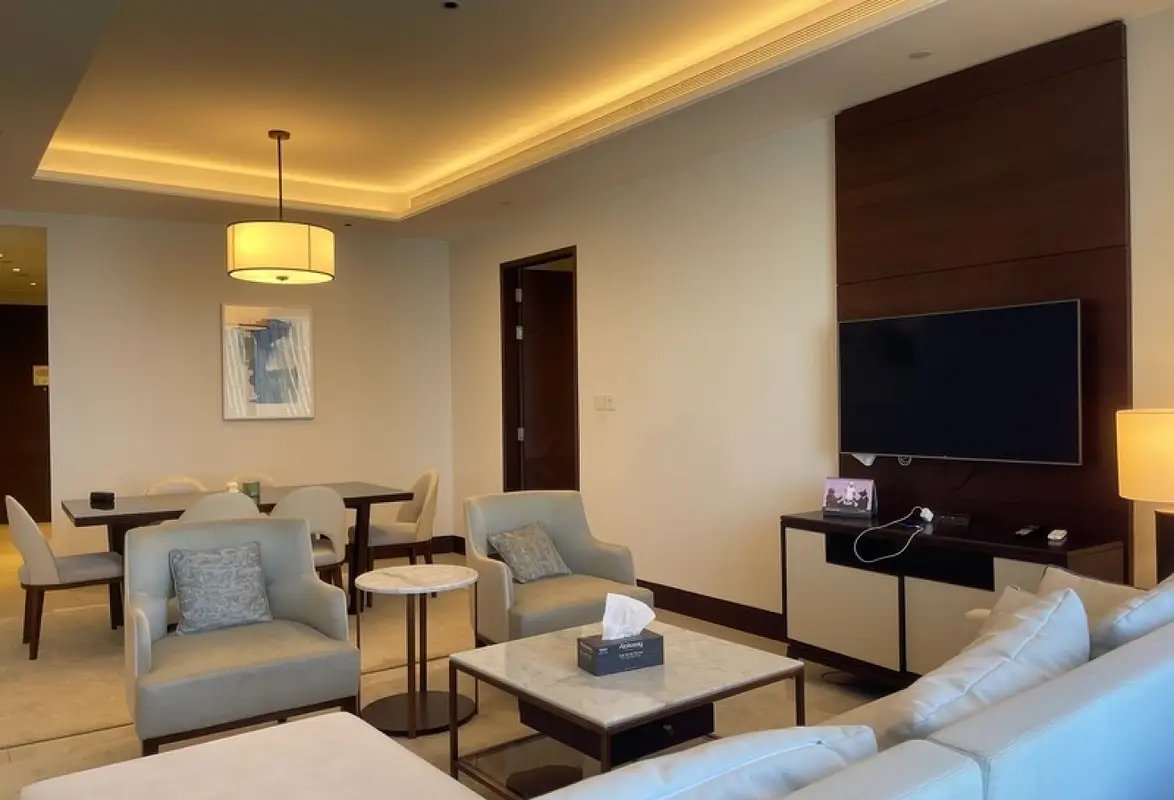 2-bedroom freehold apartment in Downtown Dubai — photo 3 of 5