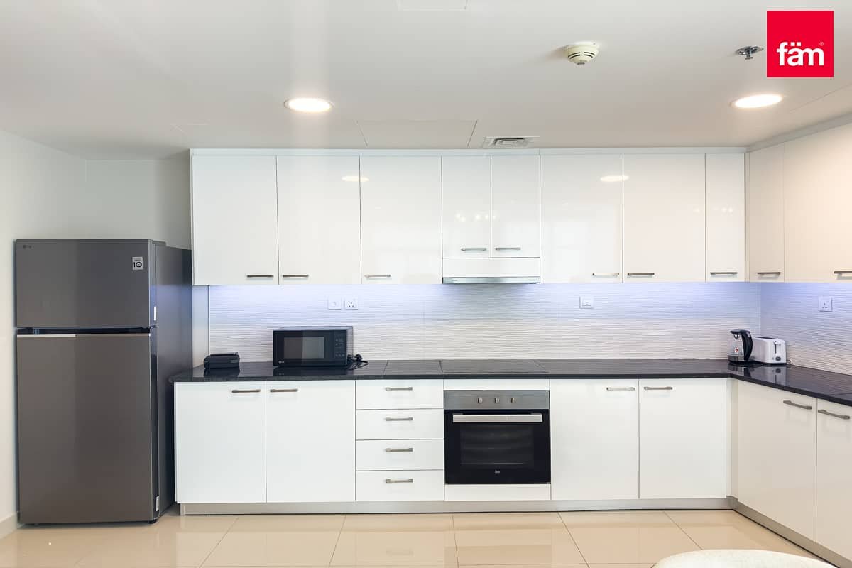 3-bedroom freehold apartment in Al Sufouh — photo 3 of 4