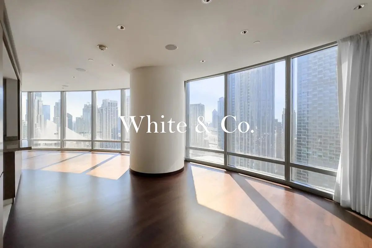 2-bedroom freehold apartment in Downtown Dubai — photo 1 of 5