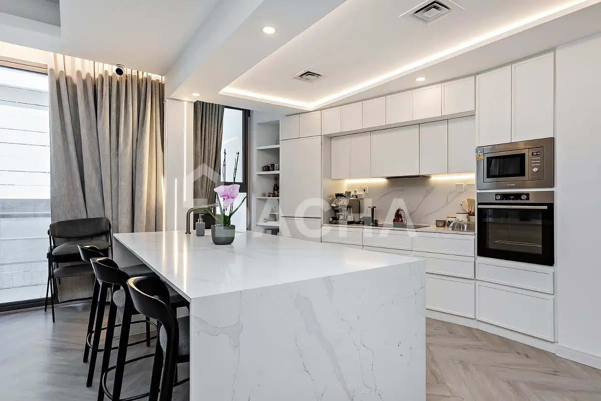 3-bedroom freehold apartment in Dubai Marina — photo 3 of 5
