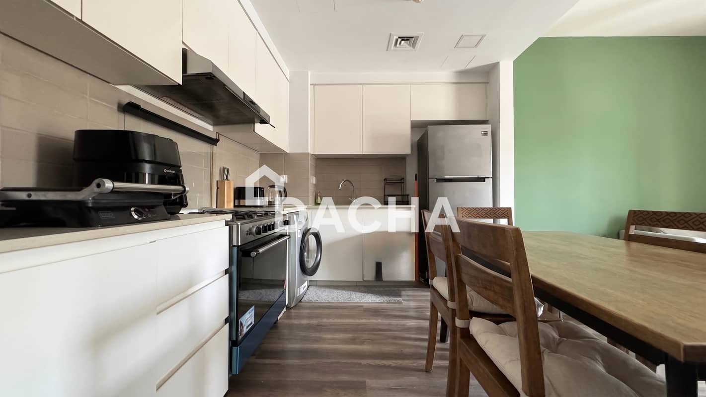 2-bedroom freehold apartment in Town Square — photo 4 of 5