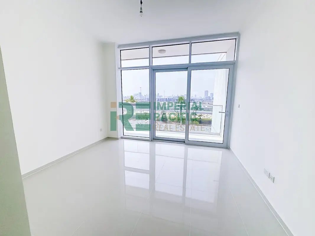2-bedroom freehold apartment in DAMAC Hills — photo 5 of 5