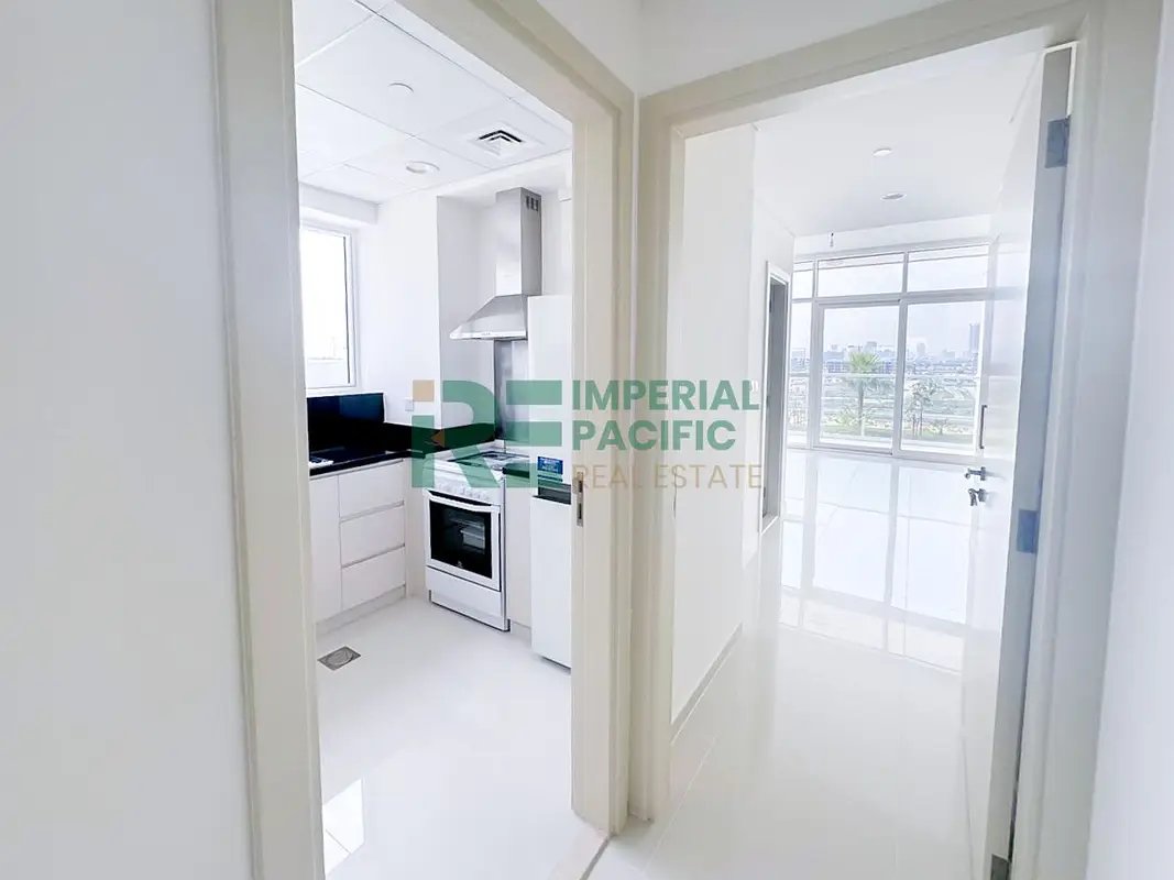 2-bedroom freehold apartment in DAMAC Hills — photo 3 of 5