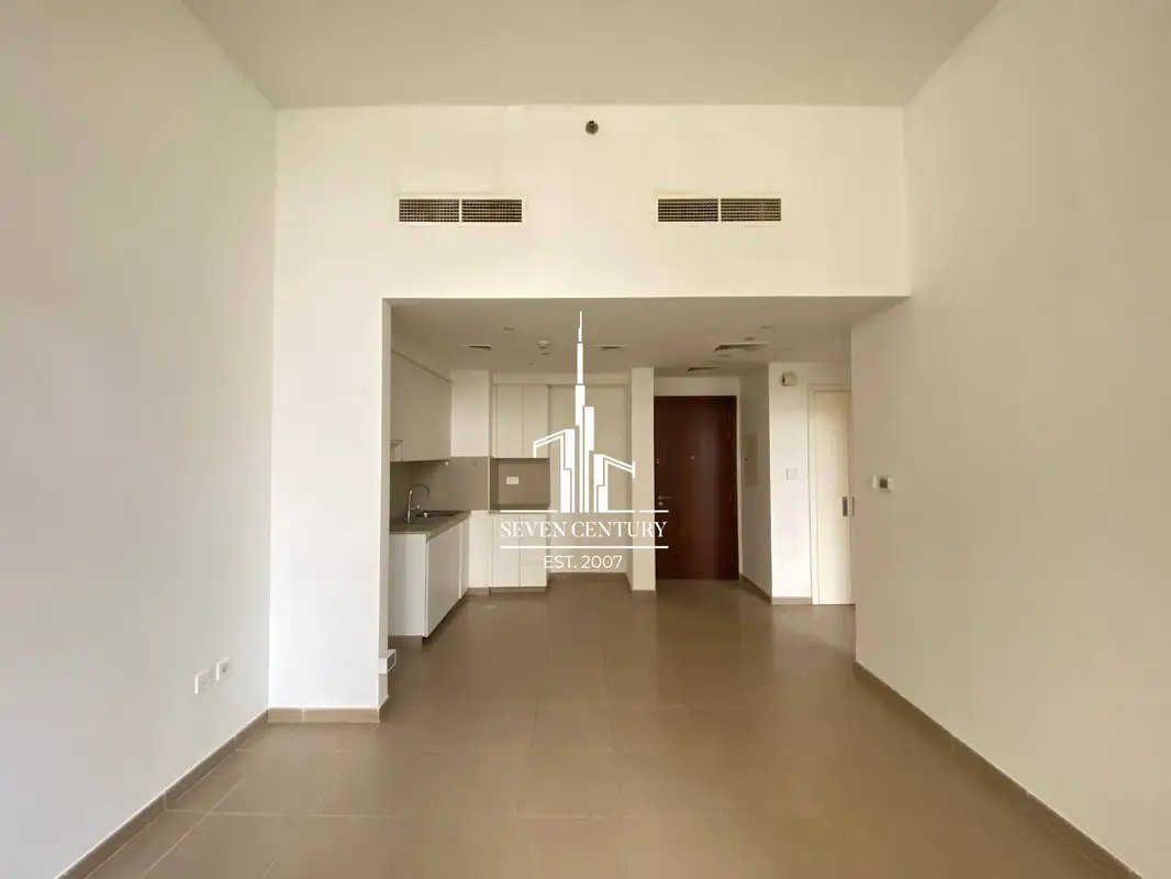 1-bedroom freehold apartment in Town Square — photo 5 of 5