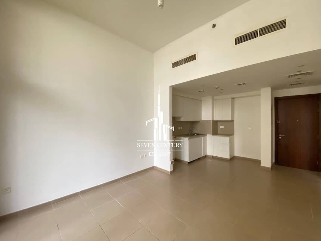 1-bedroom freehold apartment in Town Square — photo 4 of 5