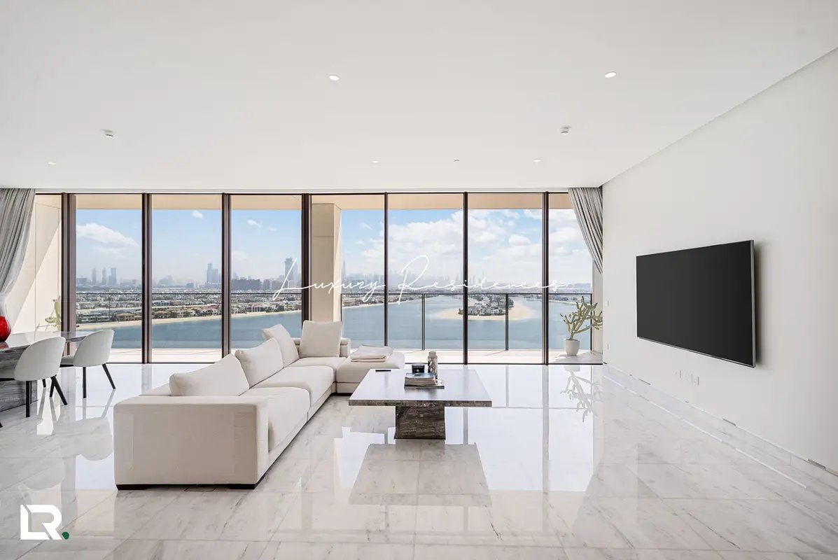 2-bedroom freehold apartment in Palm Jumeirah — photo 1 of 5