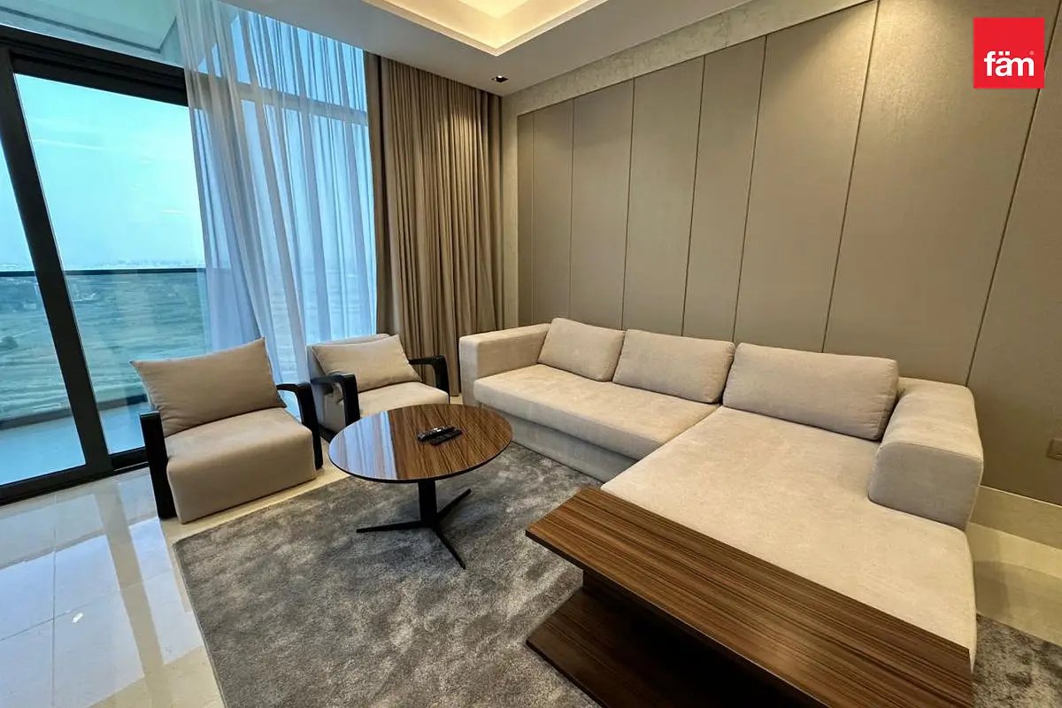 2-bedroom freehold apartment in Business Bay — photo 1 of 5