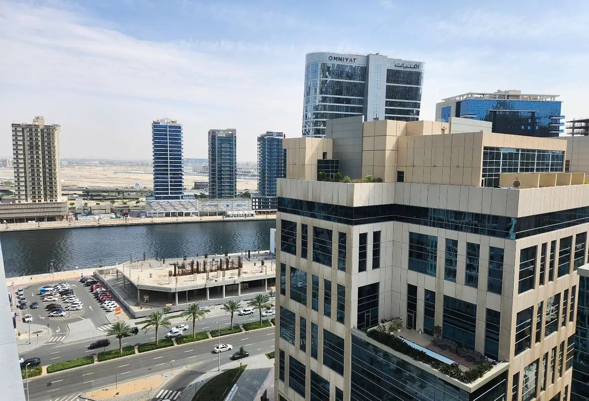 studio freehold apartment in Business Bay — photo 3 of 5