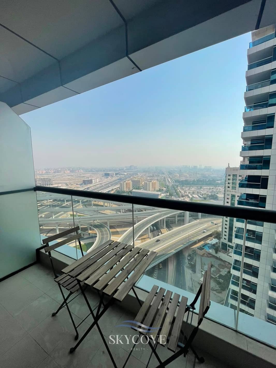 studio freehold apartment in Dubai Marina — photo 4 of 5