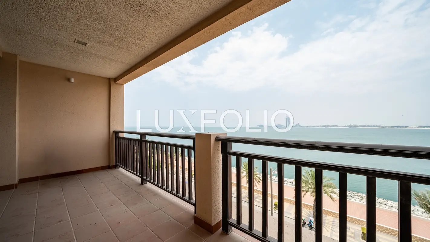 2-bedroom freehold apartment in Palm Jumeirah — photo 3 of 5