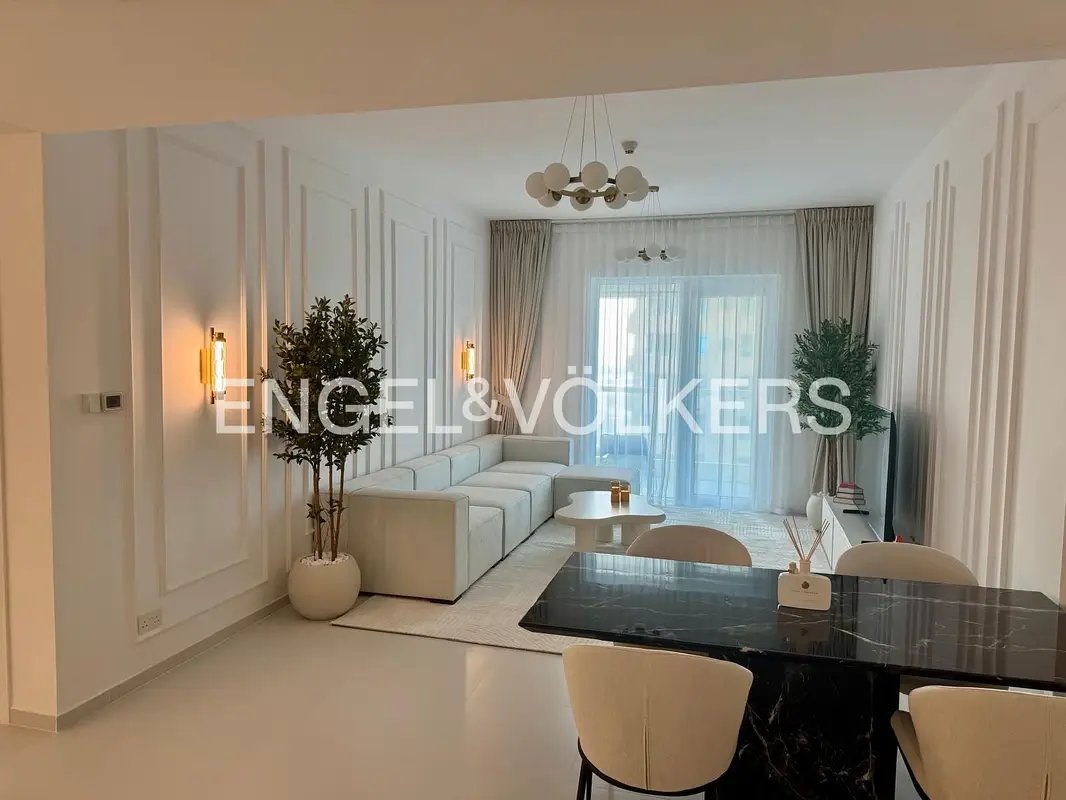 2-bedroom freehold apartment in Dubai Marina — photo 1 of 5