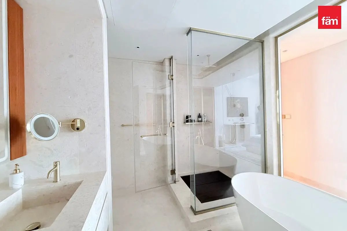 2-bedroom freehold apartment in Palm Jumeirah — photo 3 of 5