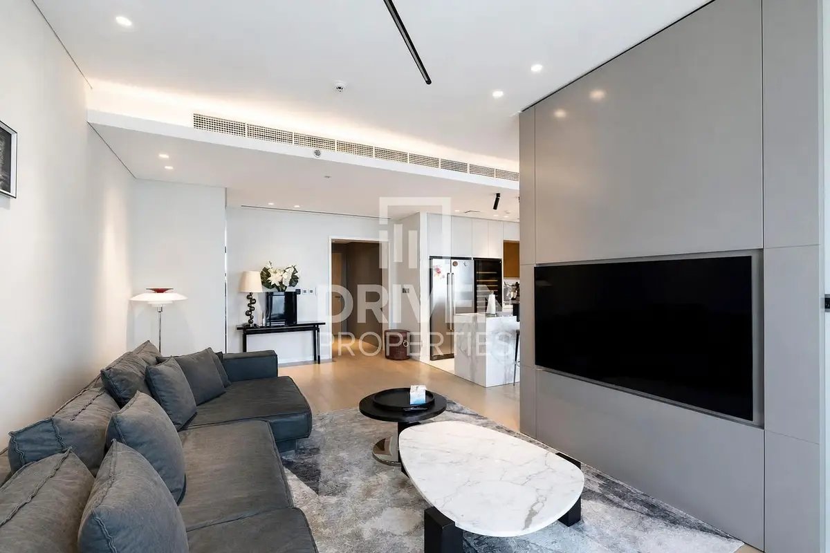 3-bedroom freehold apartment in Downtown Dubai — photo 3 of 5