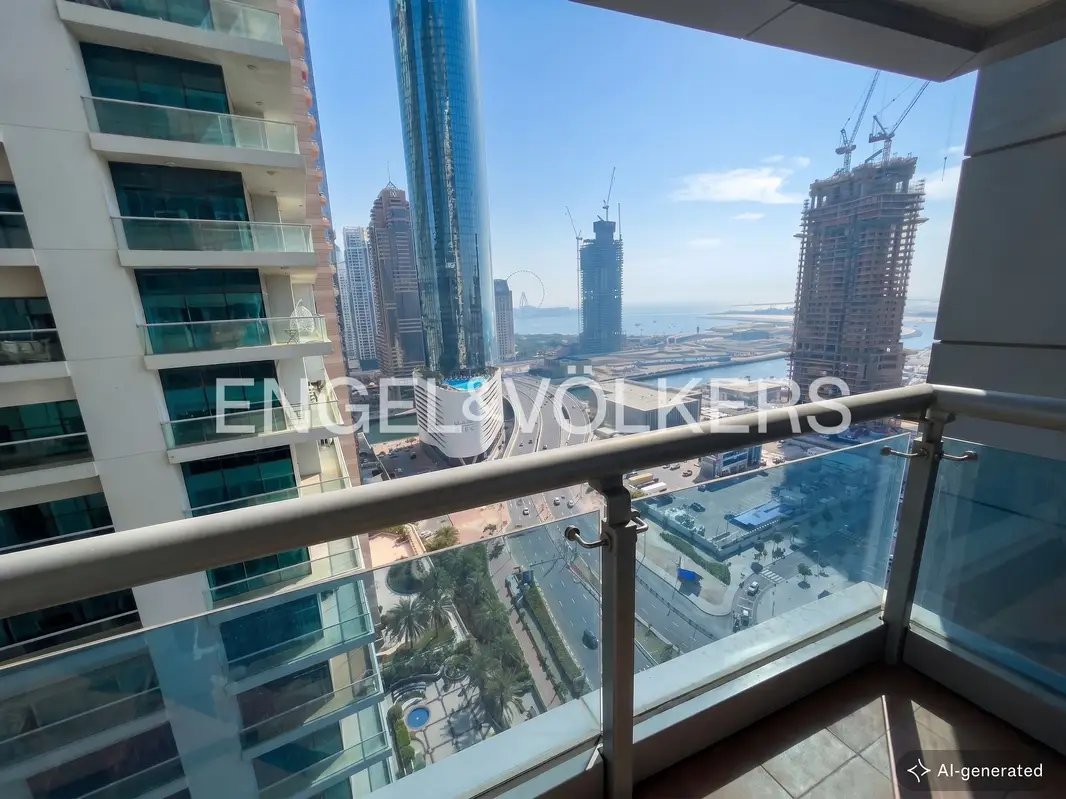3-bedroom freehold apartment in Dubai Marina — photo 3 of 5