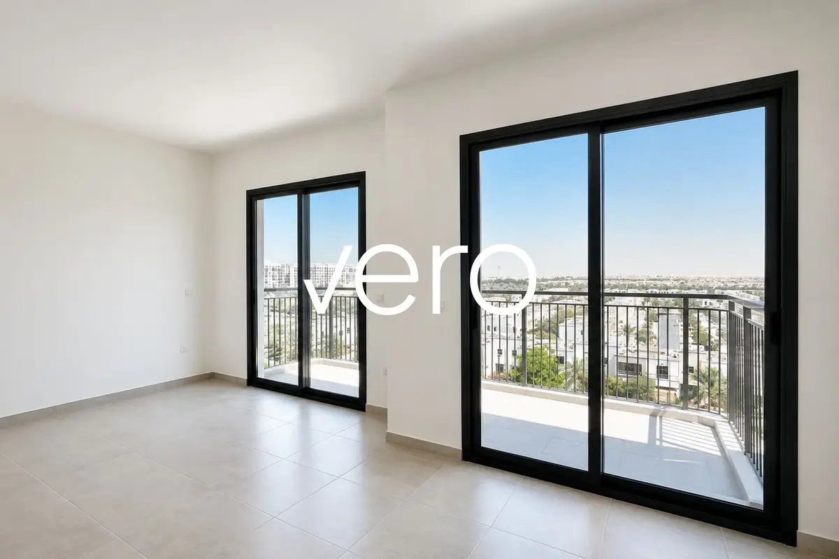 3-bedroom freehold apartment in Town Square — photo 4 of 4