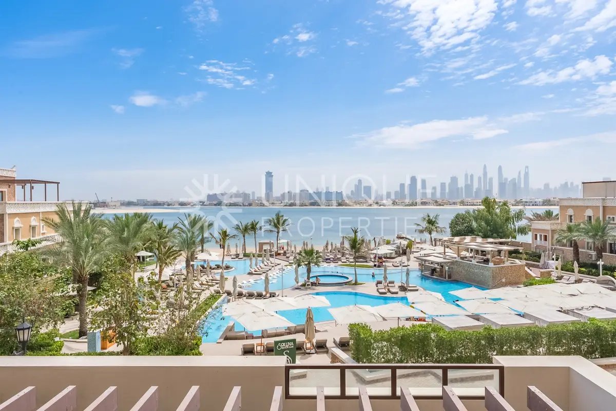 2-bedroom freehold apartment in Palm Jumeirah — photo 1 of 5