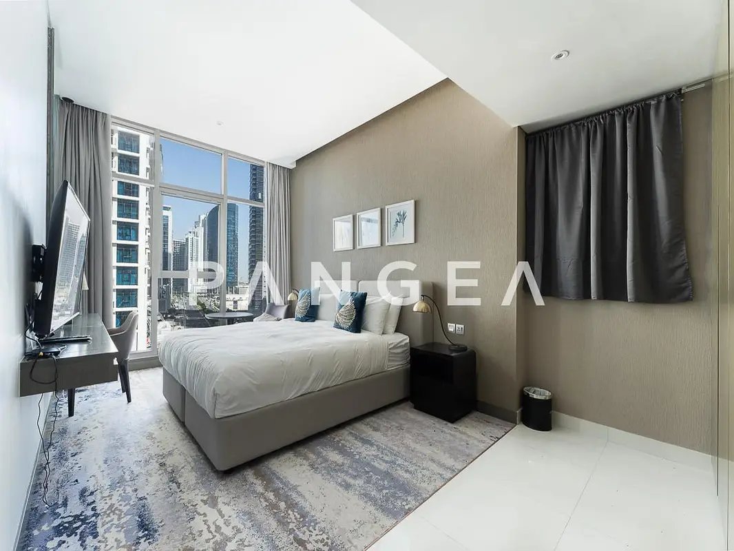 studio freehold apartment in Business Bay — photo 1 of 5