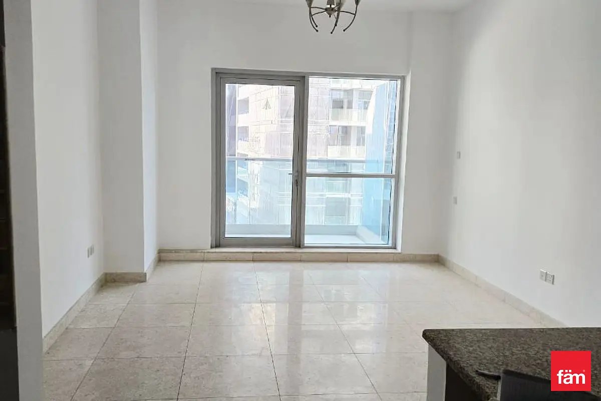 studio freehold apartment in Business Bay — photo 5 of 5