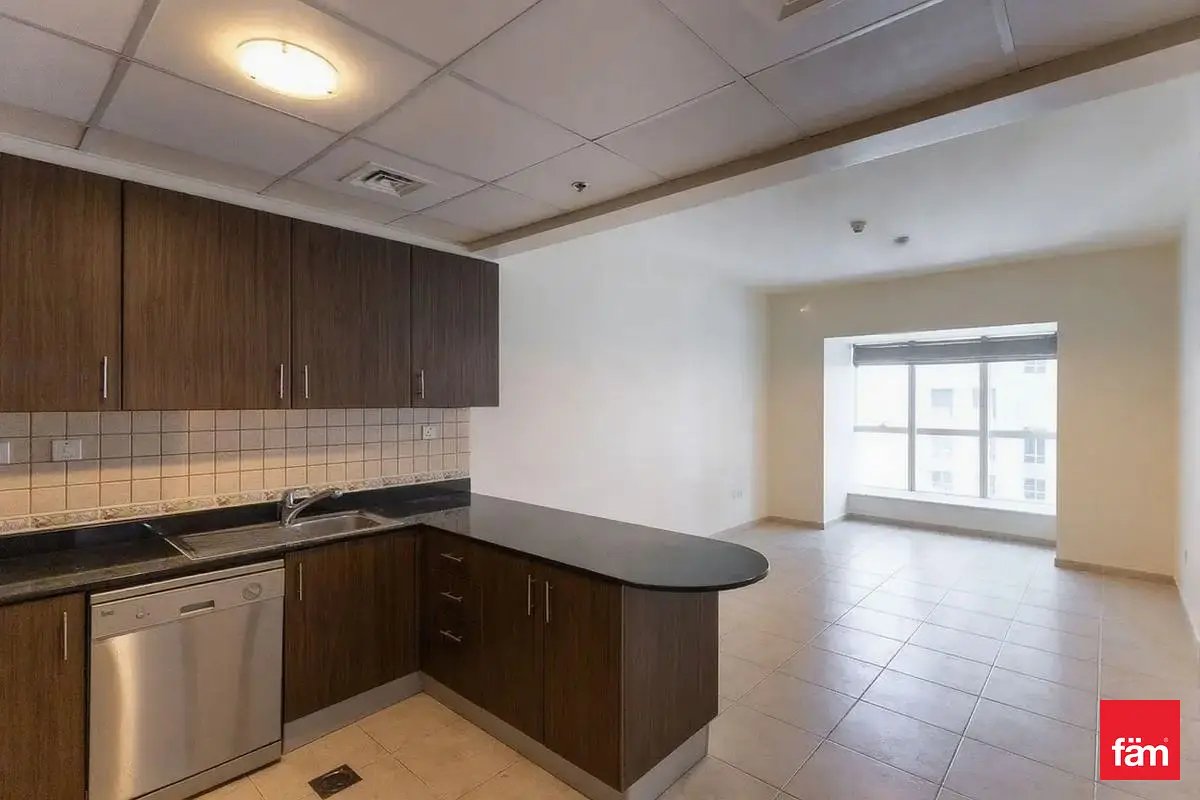 1-bedroom freehold apartment in Dubai Marina — photo 5 of 5
