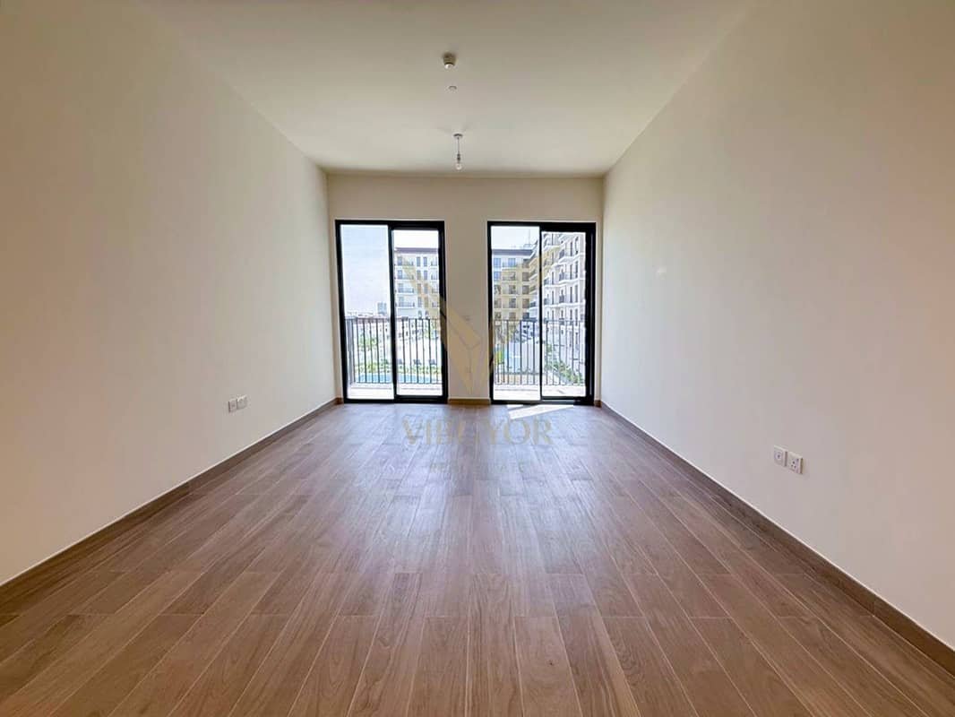 2-bedroom freehold apartment in Town Square — photo 4 of 5