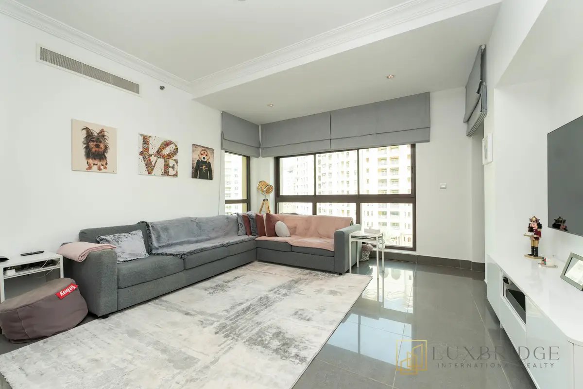 2-bedroom freehold apartment in Palm Jumeirah — photo 3 of 5