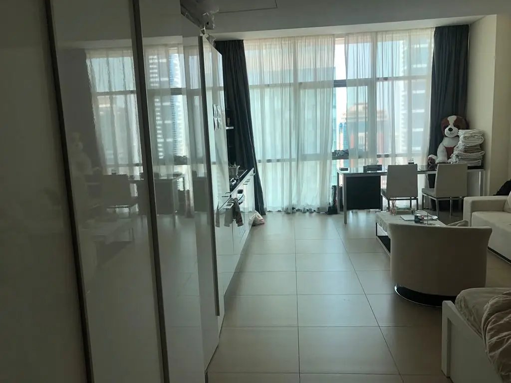 studio freehold apartment in DIFC — photo 3 of 5